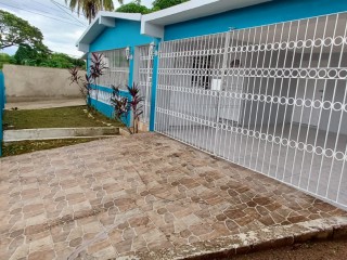 2 bed House For Sale - Ebony Vale, St. Catherine, Jamaica