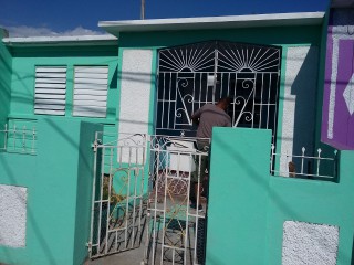 House For Sale in Waterford Portmore, St. Catherine Jamaica | [4]