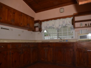 House For Sale in Caledonia Meadows, Manchester Jamaica | [2]