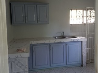 House For Rent in Linstead, St. Catherine Jamaica | [9]