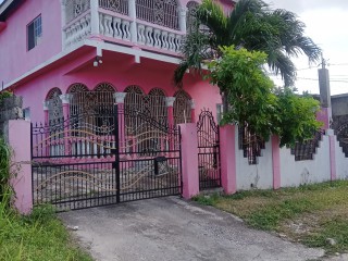 House For Sale in Sydenham, St. Catherine Jamaica | [9]