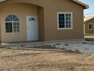 House For Rent in Portmore, St. Catherine Jamaica | [3]