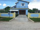 House For Sale in Fairview Park Spanish Town, St. Catherine Jamaica | [1]