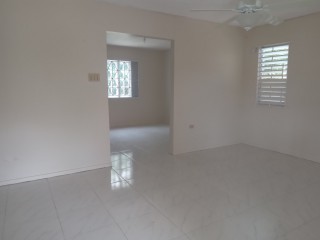 Townhouse For Rent in Dillisbury Meadows, Kingston / St. Andrew Jamaica | [7]