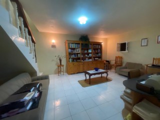 House For Sale in Golden Acres  Red Hills, Kingston / St. Andrew Jamaica | [8]