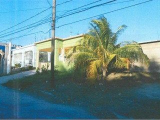 House For Sale in LONGVILLE PARK, Clarendon Jamaica | [2]