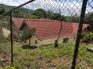 House For Sale in WILLIAMSFIELD, Manchester Jamaica | [4]