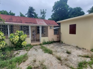 House For Sale in William Street Spanish Town, St. Catherine Jamaica | [2]