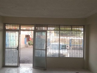 Commercial building For Rent in Molynes, Kingston / St. Andrew Jamaica | [1]