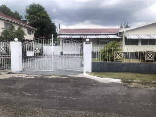 House For Sale in Gordon Drive, Manchester Jamaica | [10]