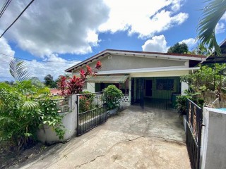 House For Sale in Highgate, St. Mary Jamaica | [5]